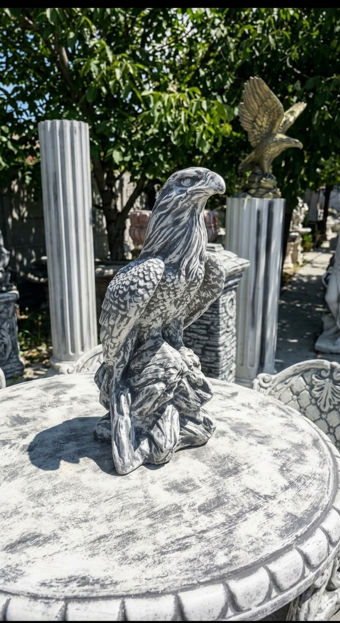 Águila / Búho de Piedra